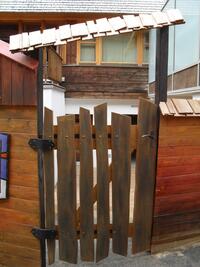 Kuenstlerische_Holzgestaltung_Kulturinsel_Einsiedel_AU_Serfaus_Posthotel_06