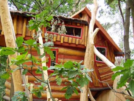 Abenteuer-Freizeitpark Kulturinsel Einsiedel Baumhaus-Hotel Holzgestaltung Bergmann Abenteuer-Freizeitpark Kulturinsel Einsiedel Baumhaus-Hotel Holzgestaltung Bergmann