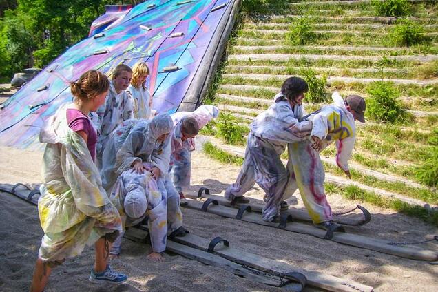 Spaß mit der Gruppe beim Sixatlum auf der Kulturinsel