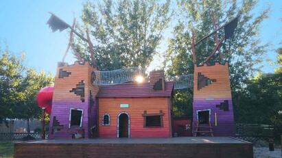 Holzgestaltung_Bergmann_Paris_Roussillon__3_