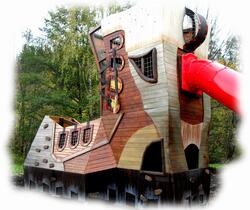 Rennsteig_Wanderschuh_Blankenstein_2_2013_Kuenstlerische_Holzgestaltung_Kulturinsel_Einsiedel