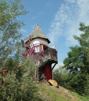 Abenteuer-Freizeitpark Kulturinsel Einsiedel Baumhaus-Hotel Holzgestaltung Bergmann