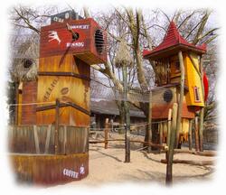 Koeln Zoo Spiellandschaft Kuenstlerische Holzgestaltung Kulturinsel Einsiedel 2013